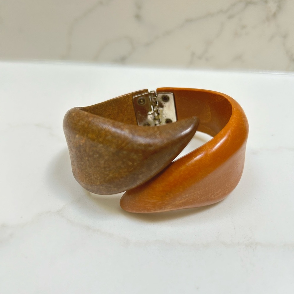 Vintage Mod ByPass Lucite Clamper Wood Look Hinged Cuff Bracelet
